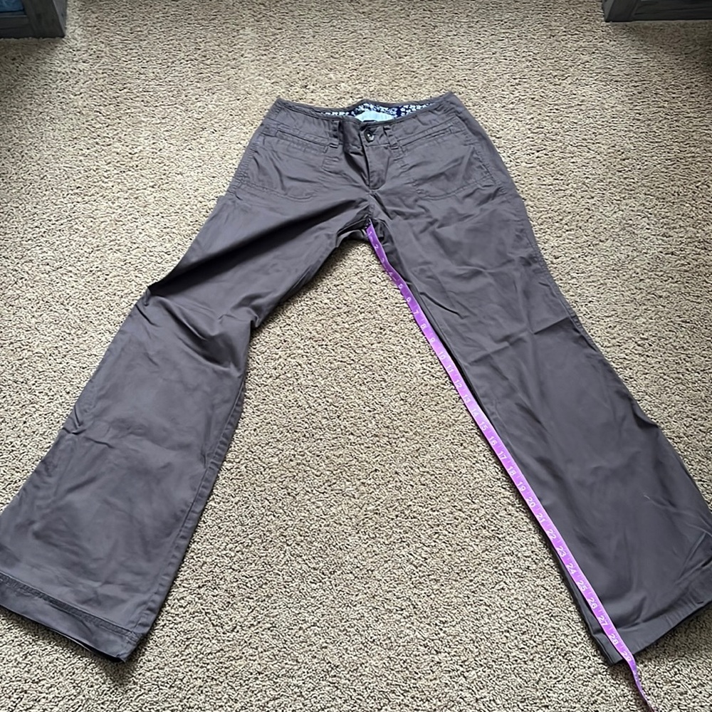 Old Navy dress, work, or casual pants in like new condition.